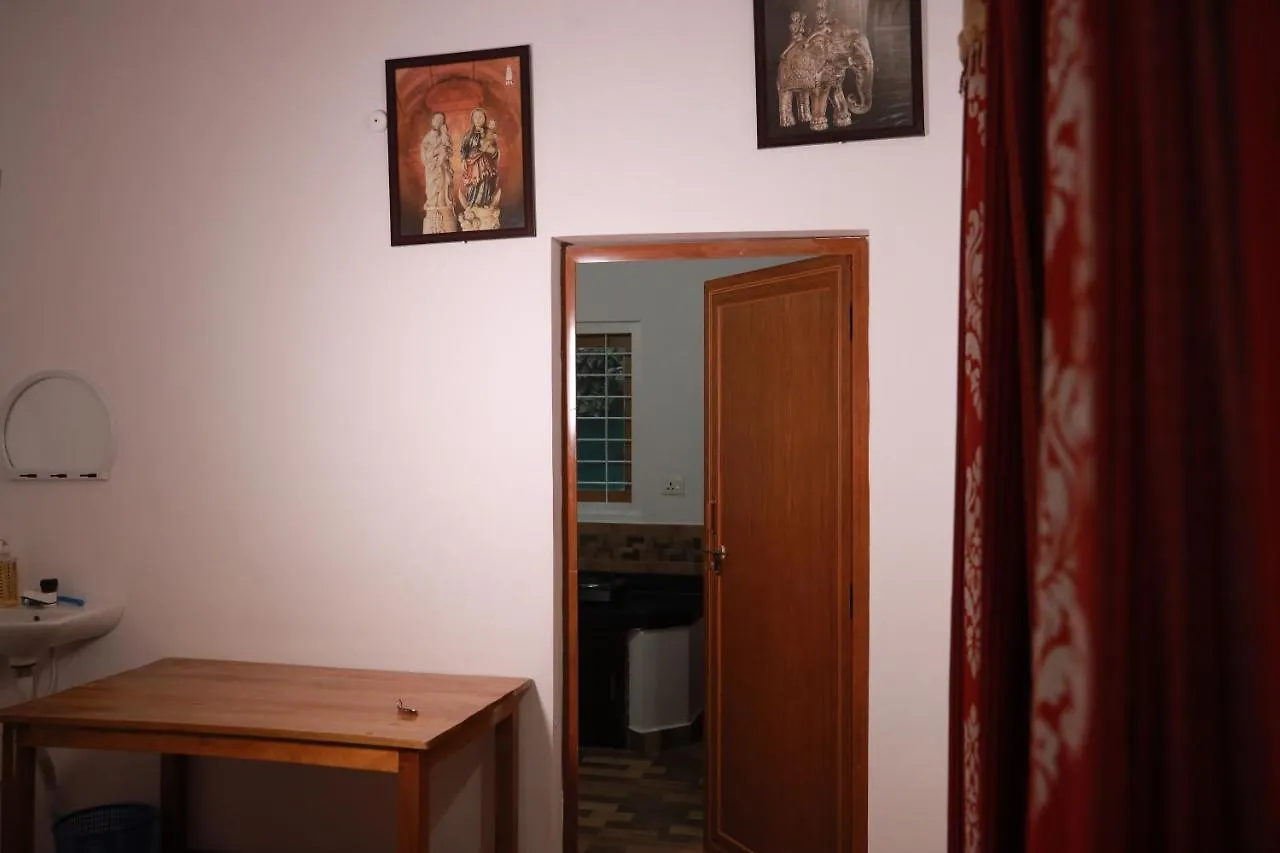 Breezeinn Ramakkalmedu Alloggio in famiglia
